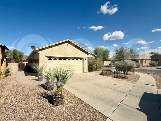 3259 S Lakeside Ridge Loop in Tucson, AZ - Building Photo - Building Photo