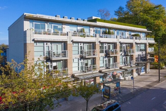 Duke on Dunbar in Vancouver, BC - Building Photo - Building Photo