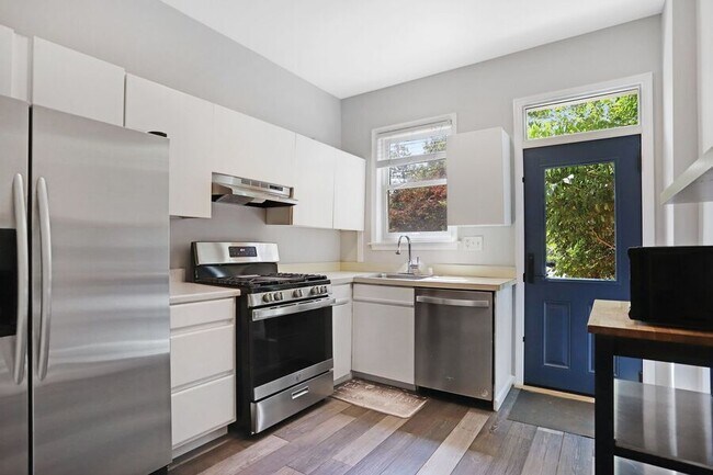 property at 1373 North Carolina Ave NE