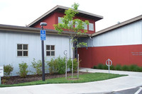 Plaza Los Robles in Molalla, OR - Foto de edificio - Building Photo