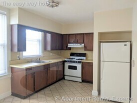 1102 Broadway in Somerville, MA - Building Photo