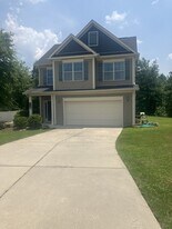 322 Watchmen Ln in Cameron, NC - Building Photo