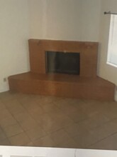 38710 10th St E in Palmdale, CA - Building Photo - Building Photo