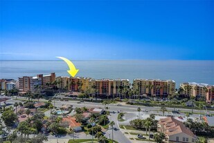 16450 Gulf Blvd in North Redington Beach, FL - Building Photo