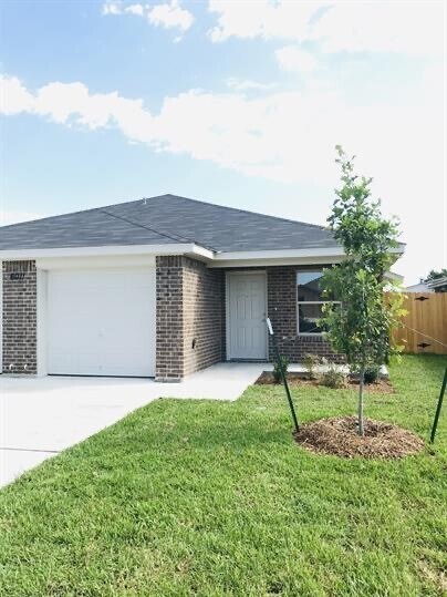 6011 Amelia Earhart Blvd in Killeen, TX - Building Photo