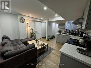 26 Block Rd in Brampton, ON - Building Photo - Building Photo