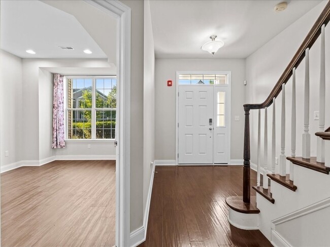 35 Townsend Blvd in Westborough, MA - Foto de edificio - Building Photo