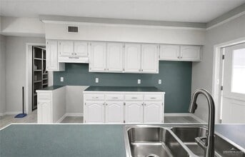 9 N Shary Rd in Mission, TX - Building Photo - Building Photo