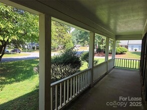 1301 Rock Point Rd in Charlotte, NC - Building Photo - Building Photo