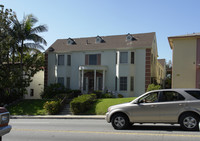 4925 Beverly Blvd in Los Angeles, CA - Foto de edificio - Building Photo