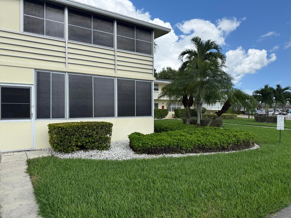 178 Sheffield I in West Palm Beach, FL - Building Photo