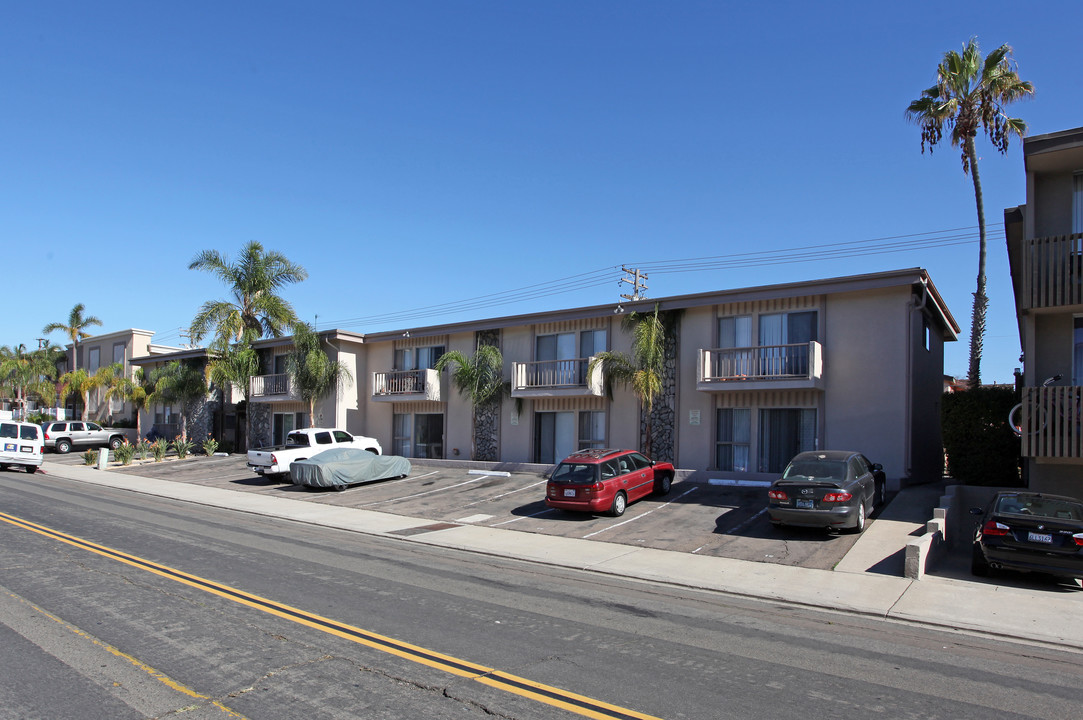 Jewell St Apartments in San Diego, CA - Building Photo