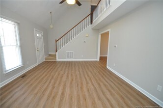 110 Arrow Head Way in Cary, NC - Building Photo - Building Photo