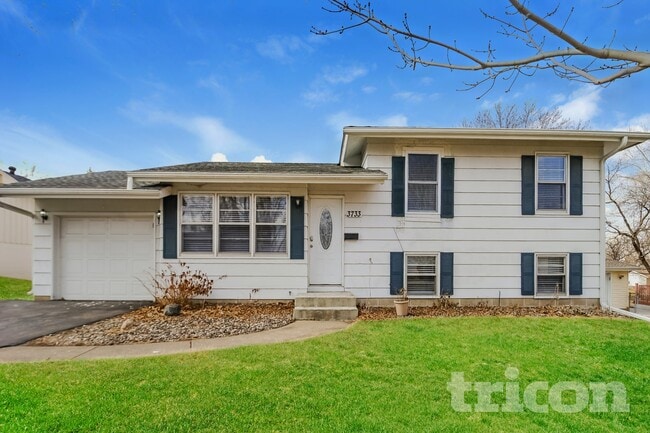 property at 3733 Hillsboro Ave N