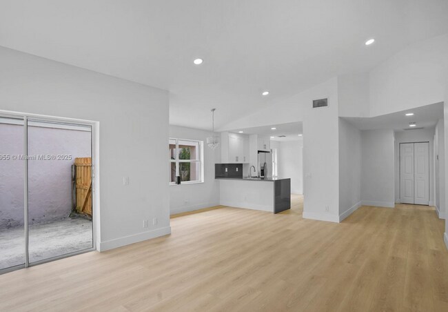 9354 Arborwood Cir in Davie, FL - Building Photo - Building Photo