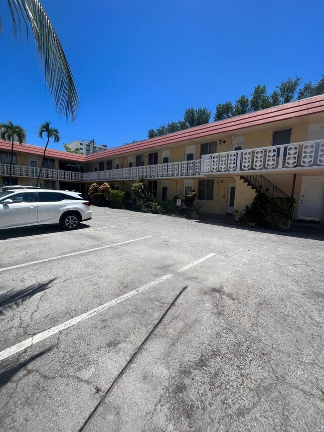 property at 441 Collins Ave