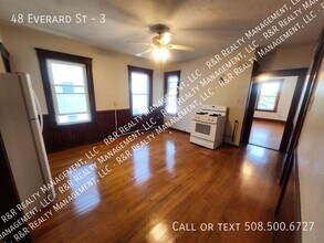 48 Everard St in Worcester, MA - Building Photo - Building Photo