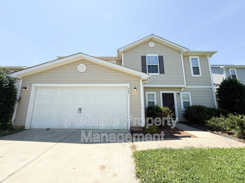 267 Plymouth Dr in Clayton, NC - Building Photo
