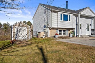 74 Derryfield Rd in Derry, NH - Building Photo - Building Photo