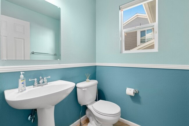 10686 Kalispell St in Commerce City, CO - Building Photo - Building Photo