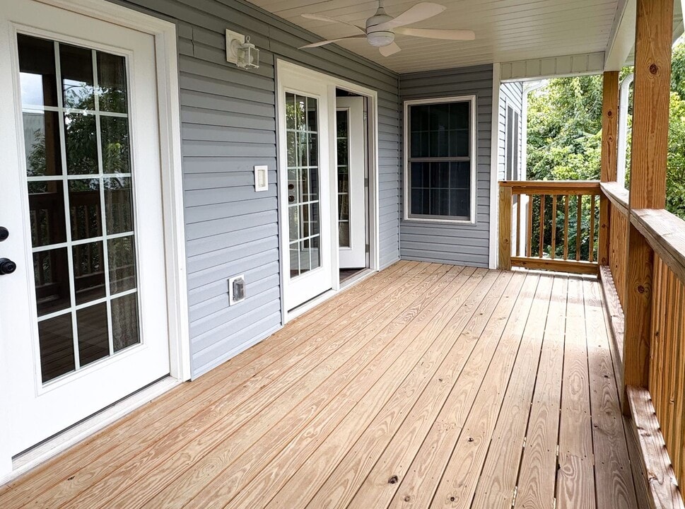 164 Victoria Lndg in Sevierville, TN - Building Photo