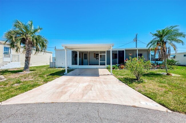226 3rd St E in Nokomis, FL - Building Photo - Building Photo