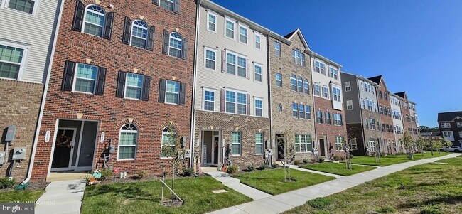 5426 Greenpoint Ln in Upper Marlboro, MD - Foto de edificio - Building Photo