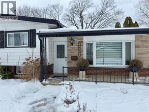 4307 Ashfield Cres in Windsor, ON - Building Photo - Building Photo