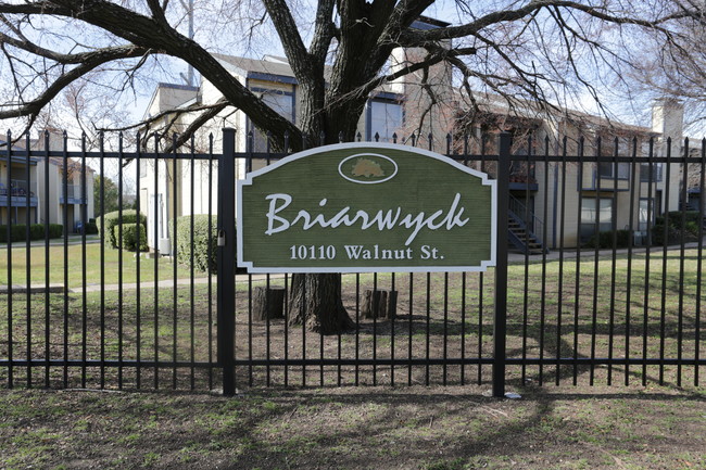 Briarwyck Apartments