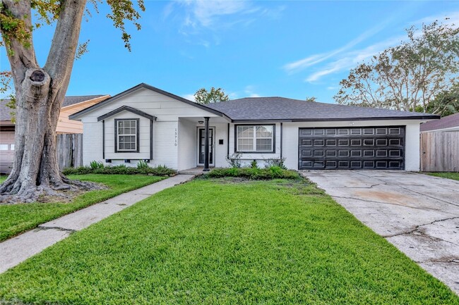 15710 Sea Lark Rd in Houston, TX - Building Photo - Building Photo