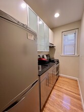 63 Burbank St, Unit 18 in Boston, MA - Building Photo - Building Photo