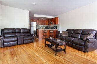 1425 Crotona Ave-Unit -1 in Bronx, NY - Foto de edificio - Building Photo