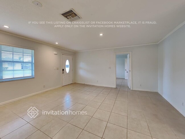9033 Fashion Pl in Wellington, FL - Building Photo - Building Photo