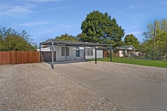 2923 Wanda Way in Seagoville, TX - Building Photo - Building Photo