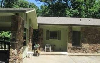 16 Victoria Ln in Bella Vista, AR - Building Photo