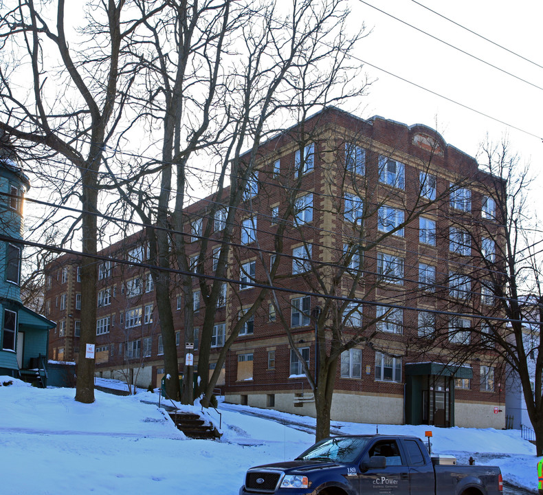 Hillside Apartments in Syracuse, NY - Building Photo