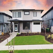 1118 SW Dottie Ct in Troutdale, OR - Building Photo