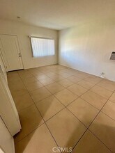 37111 Cathedral Canyon Dr, Unit A in Cathedral City, CA - Foto de edificio - Building Photo