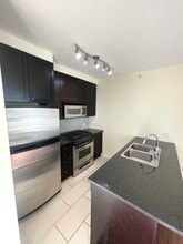1001 Homer St in Vancouver, BC - Building Photo - Building Photo