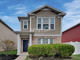 12218 Maize Dr in Noblesville, IN - Building Photo