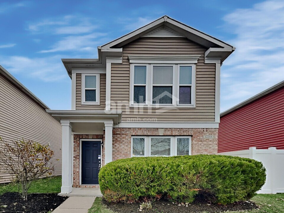 12218 Maize Dr in Noblesville, IN - Building Photo