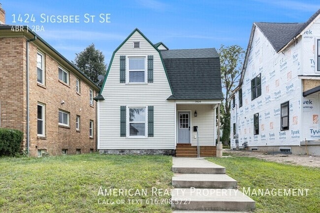 property at 1424 Sigsbee St SE