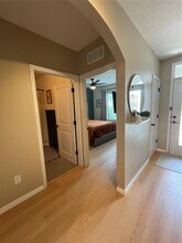 5504 Raymond Way in Zephyrhills, FL - Building Photo - Building Photo
