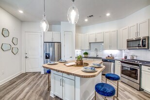 11200 Lockwood Rd in Houston, TX - Building Photo