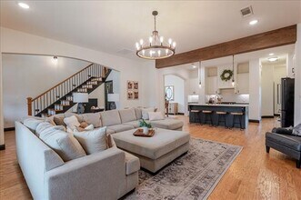 560 Inwood St in Fort Worth, TX - Building Photo - Building Photo