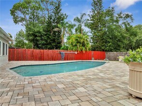 1395 Meadowbrook St in Kissimmee, FL - Building Photo - Building Photo