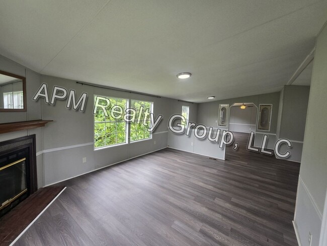 property at 4224 Leesburg Rd