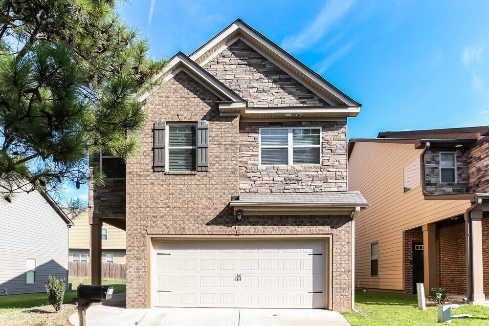 5992 Nile Ct in Atlanta, GA - Building Photo