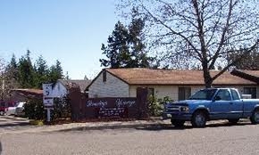 Saratoga Springs Apartments in Shelton, WA - Building Photo