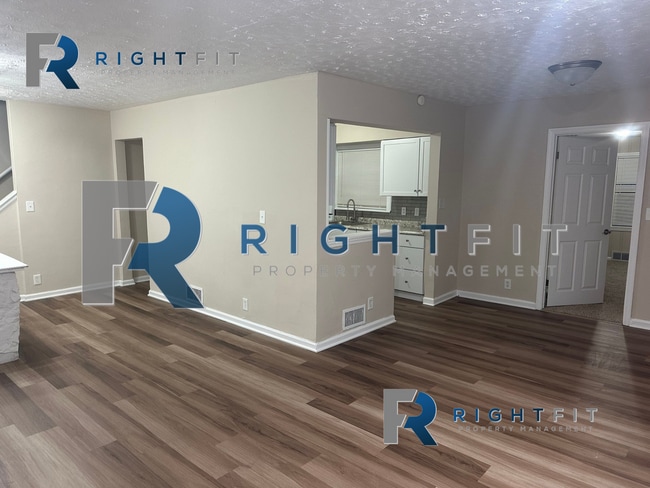 1430 Amberly Dr in Dayton, OH - Building Photo - Building Photo